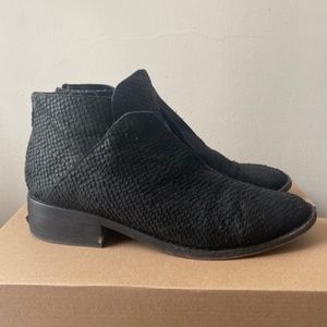 Eileen Fisher leather booties